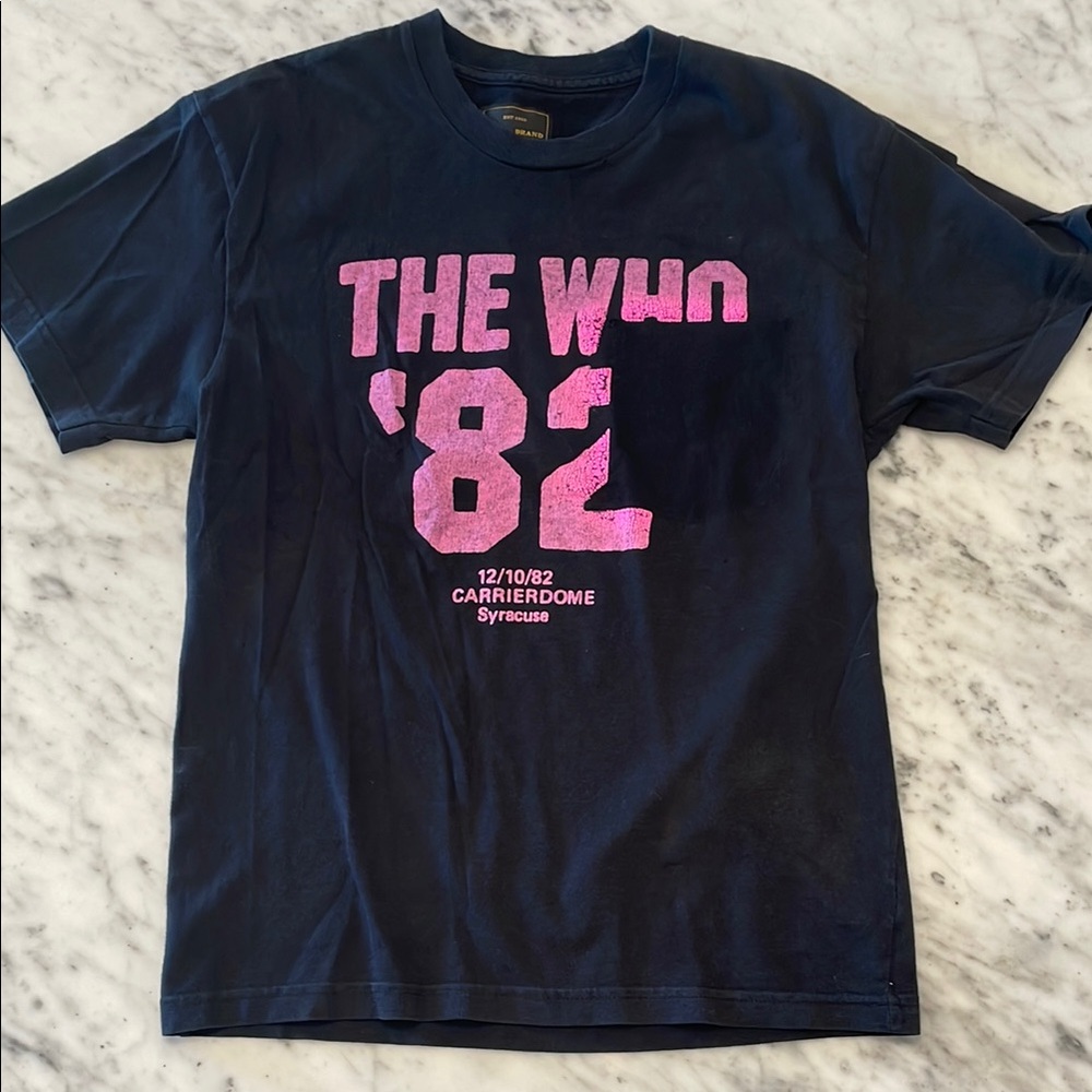 Retro Brand Los Angeles graphic tee